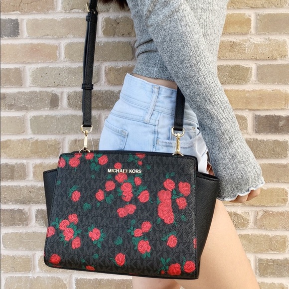 Gaby’sBags👜💕- Michael Kors Crossbody Wallet SET - Picture 8 of 8